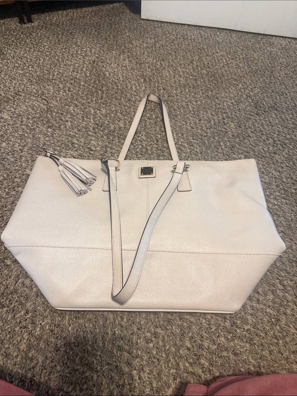 Dooney&Burke Saffiano Tobi tote. Used 3 times. Color is slightly off white